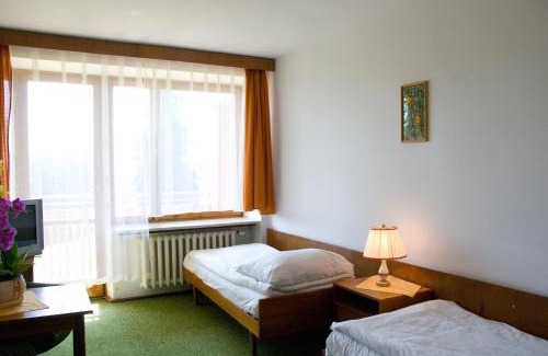 Male Ciche Hotel | Zespół Tatry - Hotel Tatry i Budynek Turystyczny
