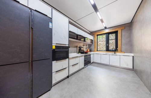 Yongding House | Zhangjiajie Home