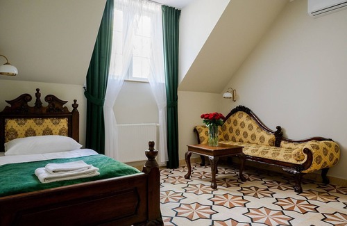 Jasionka Hotel | Zielony Kompleks Dwór Ostoya