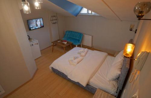 Rasimpasa Hotel | Zion Home Butik Otel