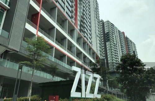 Sungai Buloh Apartment | Zizz Homestay - The Pallet Home