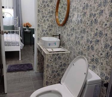 Bang Bua Thong Bed & Breakfast | Zoom Garden Home