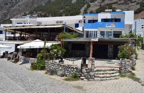 Agia Roumeli Apartment | Zorbas Studios