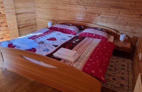 Oscadnica House | Zrub Kaška