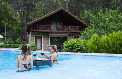 Cirali Villa | Zumrut Cirali Butik Otel