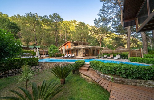 Cirali Villa | Zumrut Cirali Butik Otel