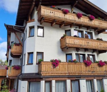Seefeld in Tirol Cabin | Zwei Hirsche