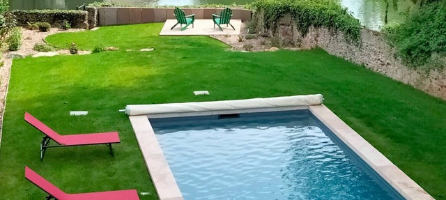 Family Retreat: Heated Pool, Garden, Near Zoo & Le Mans Circuit