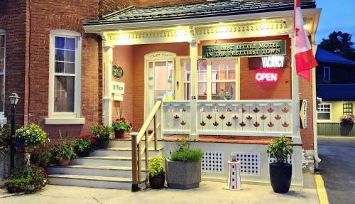 Maple Leaf Motel