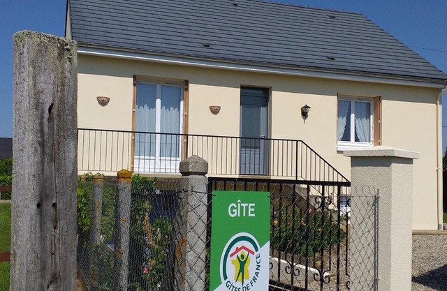 Évasion en Berry: Maison proche Voie Verte, Château et Nature - idéal familles et pêcheurs - FR-1-591-55