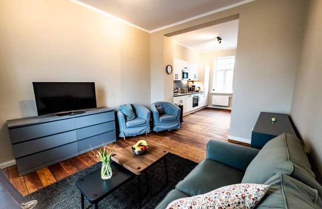 005 -2 Schlafzimmer mit 3 Betten