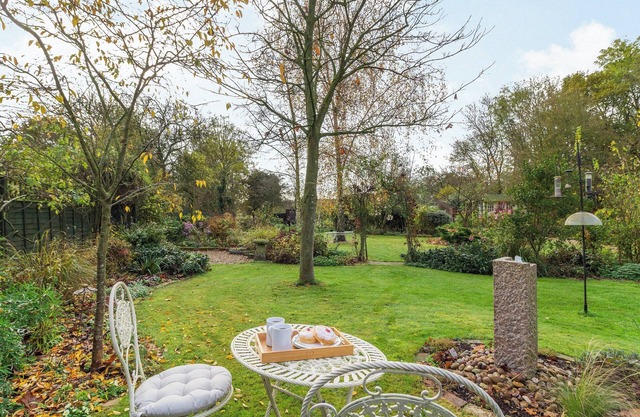 1 bedroom accommodation in Clopton Nr Woodbridge