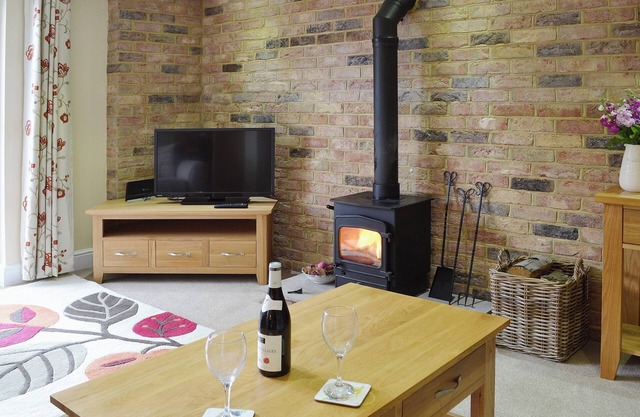 1 bedroom accommodation in Pembury, near Tunbridge Wells