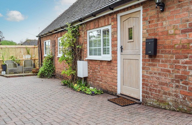 1 bedroom accommodation in Marton, near Rugby