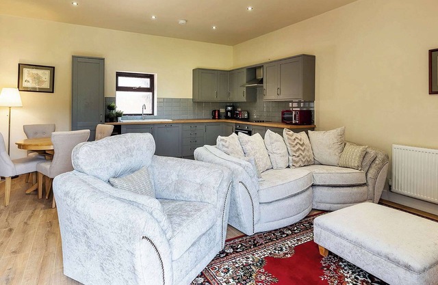 1 bedroom accommodation in Hatfield Woodhouse, Nr. Doncaster