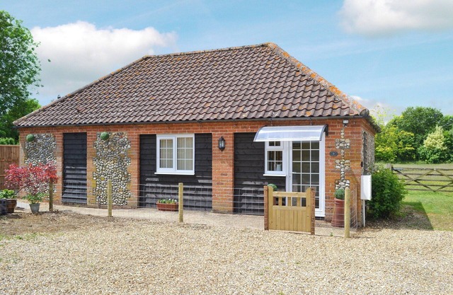 1 bedroom accommodation in Great Dunham