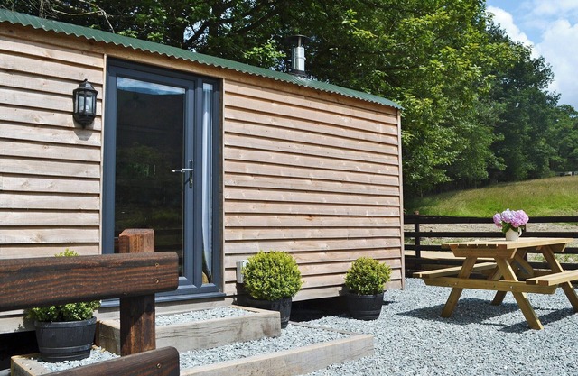 1 bedroom accommodation in Cwm-Cewydd, near Machynlleth