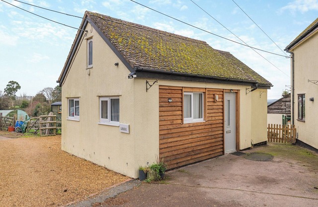 1 bedroom accommodation in Brand Green, near Redmarley