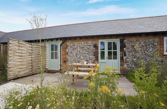 1 bedroom accommodation in Faversham