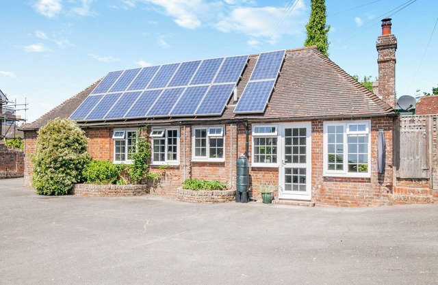 1 bedroom accommodation in Hailsham