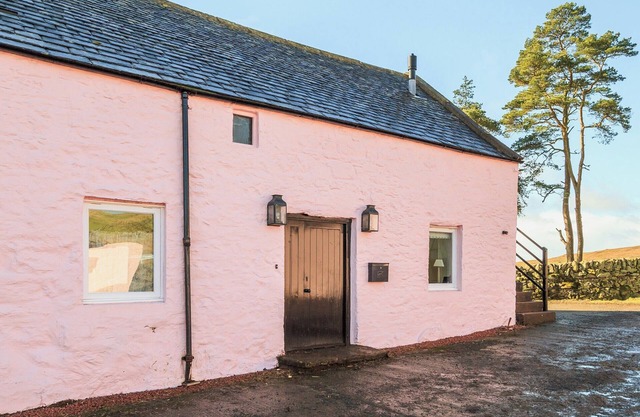 1 bedroom accommodation in Shawhead, Dumfries