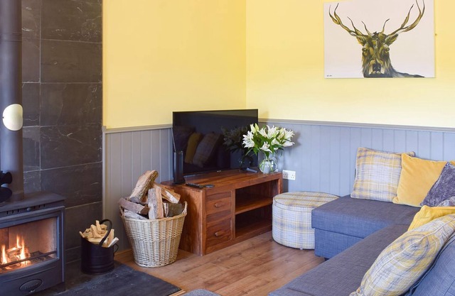 1 bedroom accommodation in Galston, near Ayr