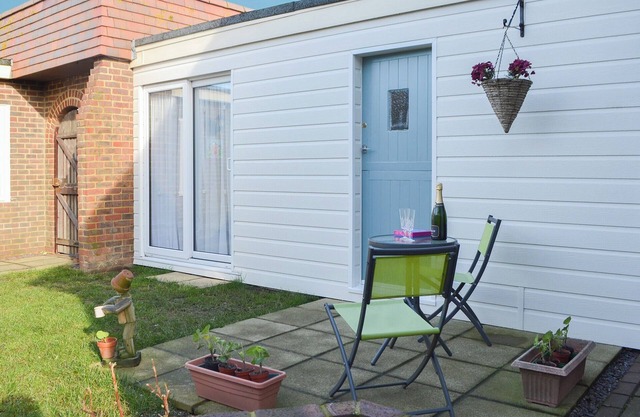 1 bedroom accommodation in Pevensey Bay, near Eastbourne