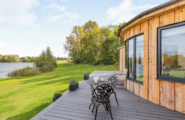 1 bedroom accommodation in Hawton, near Newark