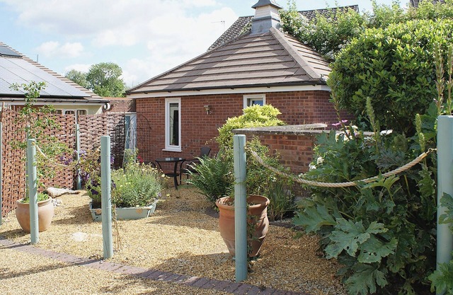 1 bedroom accommodation in Barford, near Stratford-upon-Avon