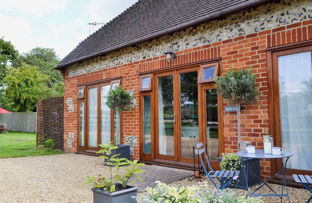 1 bedroom accommodation in Martin, Fordingbridge