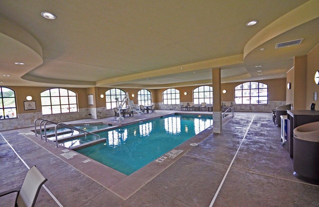 1 Bedroom | Free Breakfast, Indoor Pool + Hot Tub