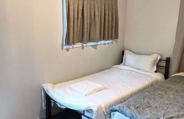 1 Bedroom garden chalet 7B