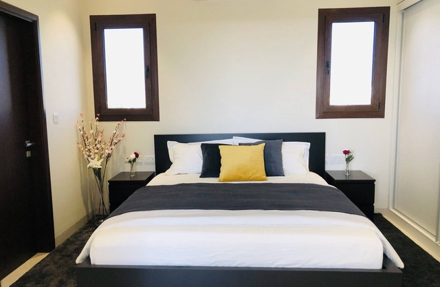 1-Bedroom in Forest Island + Oceanside View! (Top rated)