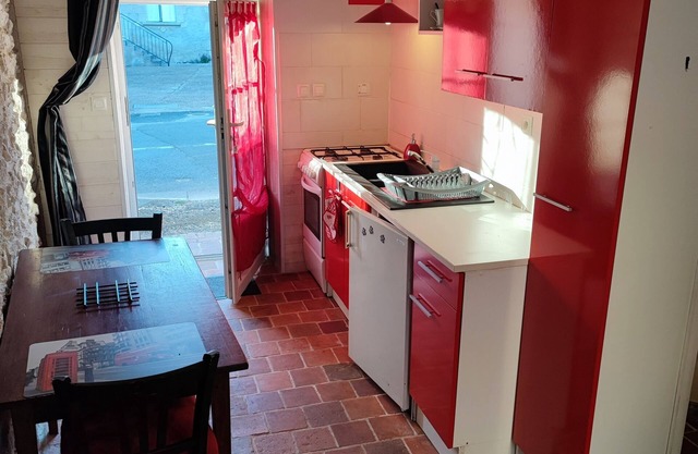 1 Bedroom Private vacation home in Blois