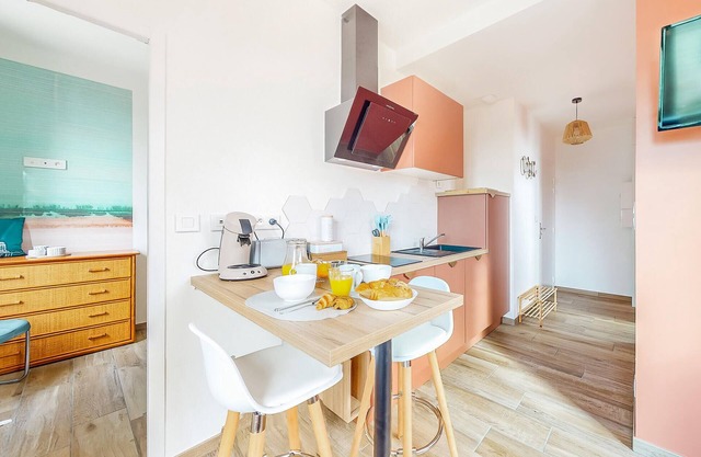 1 bedroom stunning apartment in Melrand
