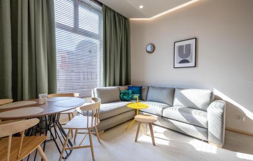 1 Bedroom Stunning Apartment In Gizycko