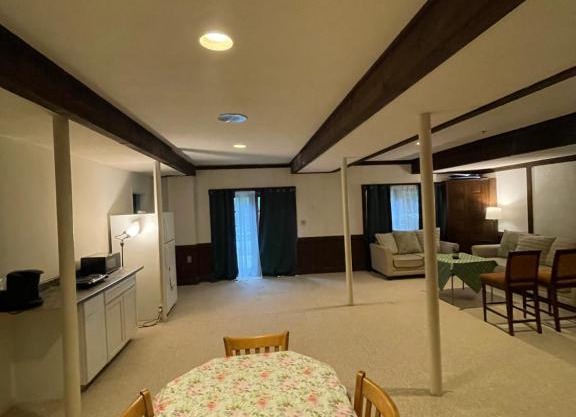1 bedroom suite