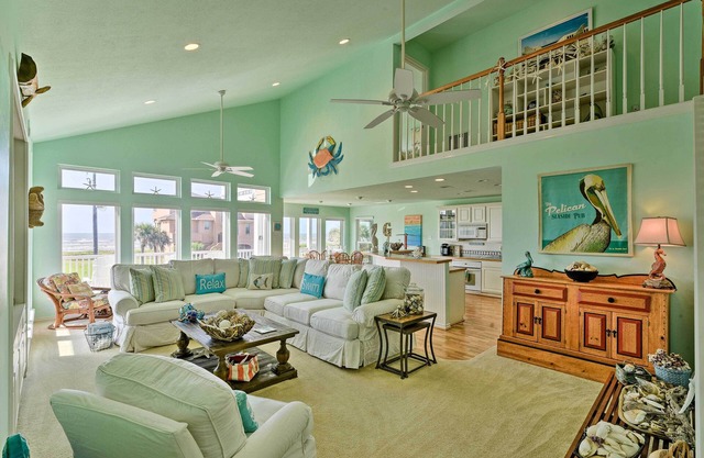 1 Block to Beach: Family Getaway in Galveston!