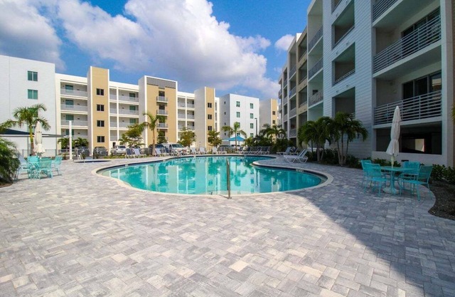1 BR Condo Downtown Sarasota - Close To Beaches - Enjoy Sarasota