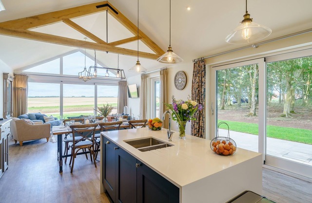 1 Pheasant - sleeps 4 guests in 2 bedrooms