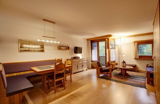 1-room flat with mountain view on the 3rd floor