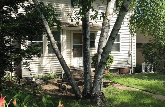 10,000 Lakes 10 minutes from airport!