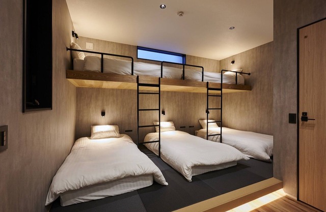 10 minutes walk from Hakata Station Japanese m/Fukuoka Fukuoka