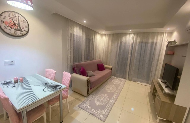 100 meters to the beach! Enchanting apartment with AC in Alanya