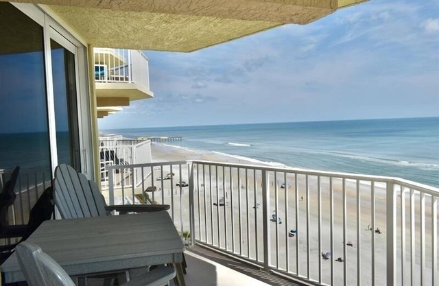 1003 Shores Club - Daytona Beach Oceanfront Vacations, Inc