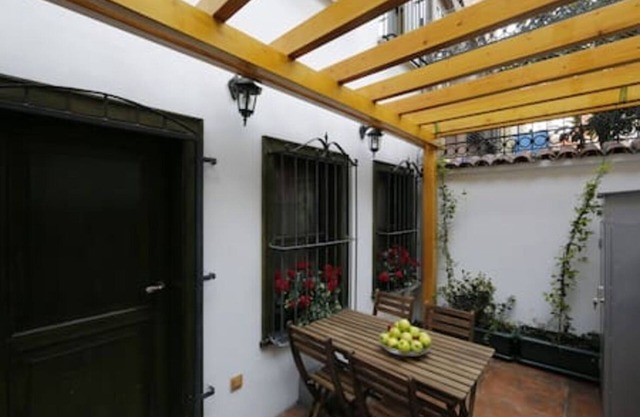 101 · Brand NEW Old city center with Terrace