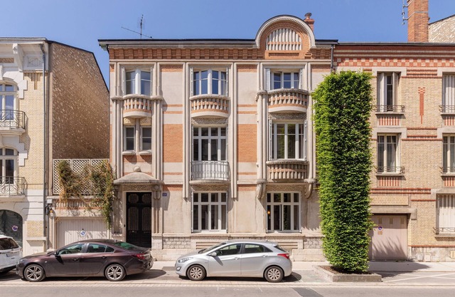 11-bedroom hotel with breakfast, located in the city center of Orléans