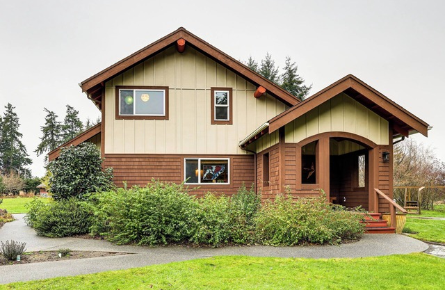 11 Mi to Olympic NP: Peaceful Port Angeles Retreat