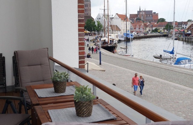 110 sqm "harbor suite" with 2 bathrooms
