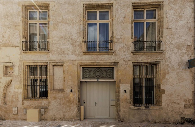 12-bedroom hotel with breakfast located in the city center